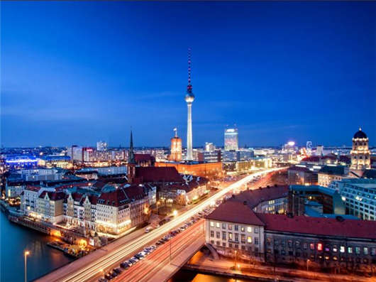 德國(guó)聯(lián)邦環(huán)境部長(zhǎng)就《回收管理法》修正 德國(guó)聯(lián)邦環(huán)境部長(zhǎng)就《回收管理法》修正